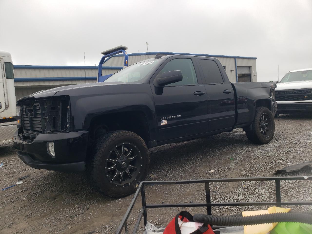 CHEVROLET SILVERADO K1500 LT