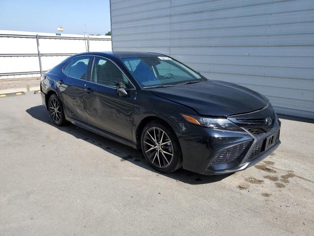 Vin: 4t1g11ak6ru914336, lot: 61208695, toyota camry se night shade 20244