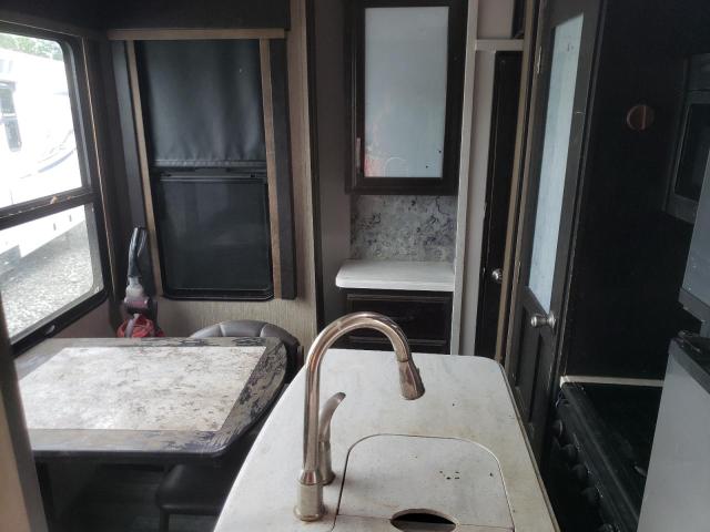 2017 GRANDESIGN MOMENTUM #3234714340