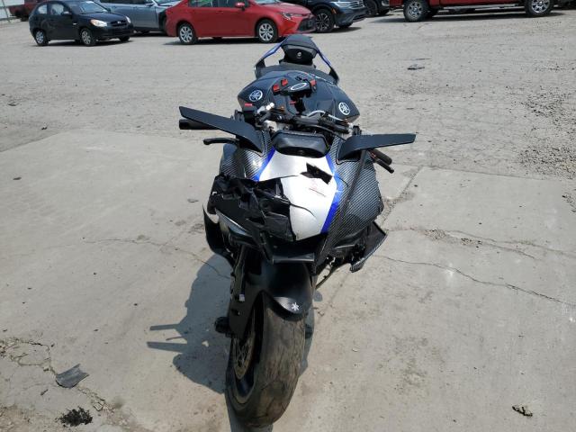 2021 YAMAHA YZFR1 JYARN66E7MA001527