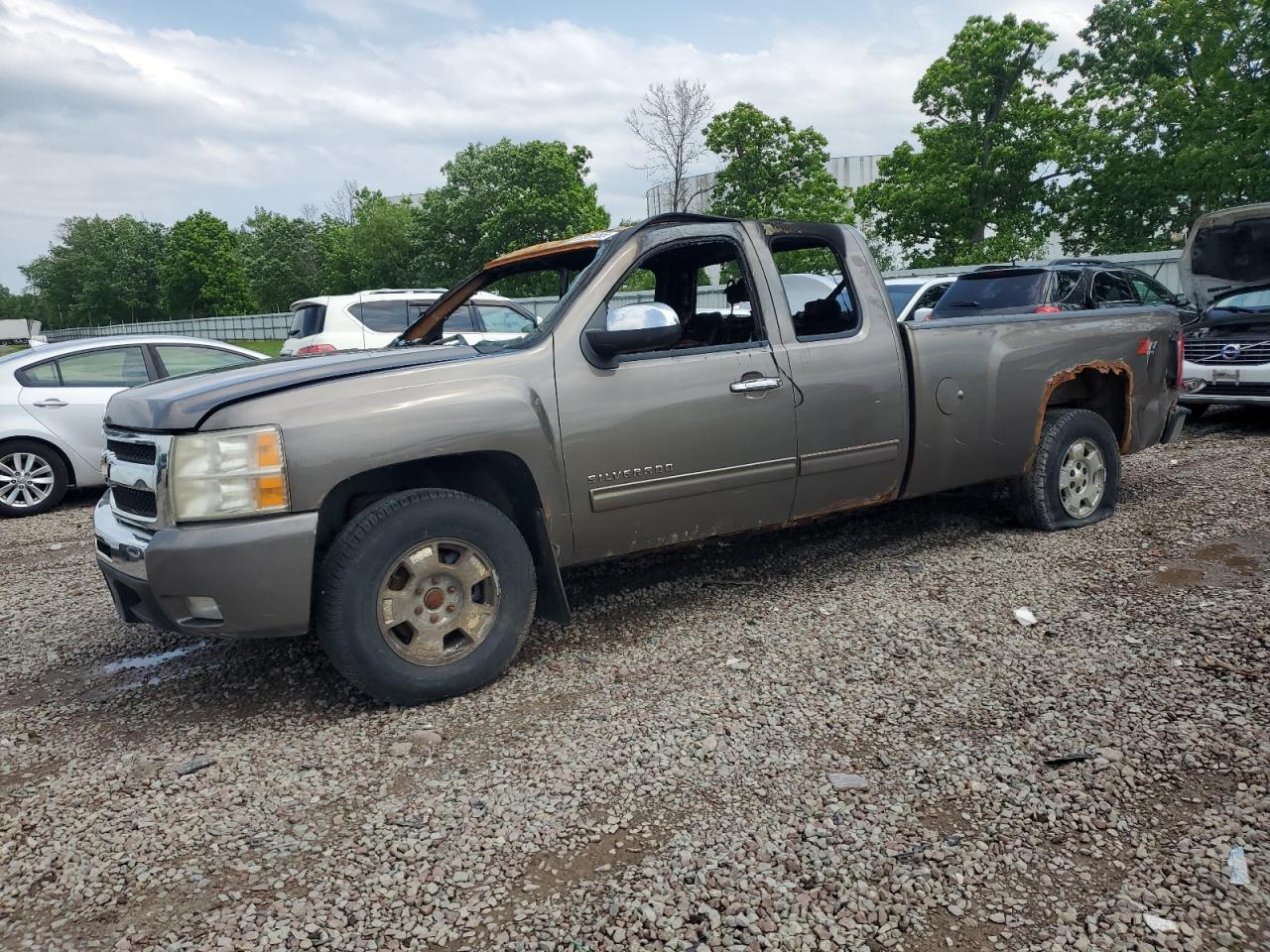 CHEVROLET SILVERADO K1500 LT