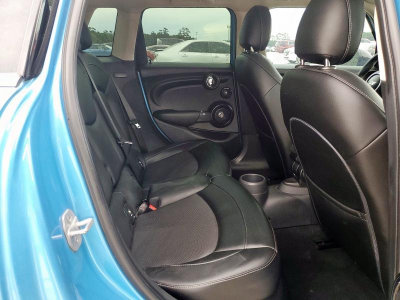 2016 MINI COOPER WMWXU1C52G2D12156