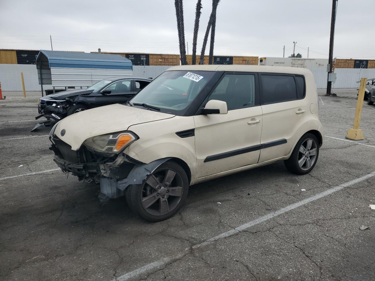 KIA SOUL +