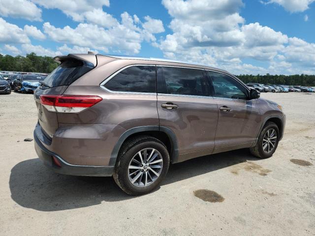Vin: 5tdkzrfh1js258252, lot: 61446485, toyota highlander se 20183