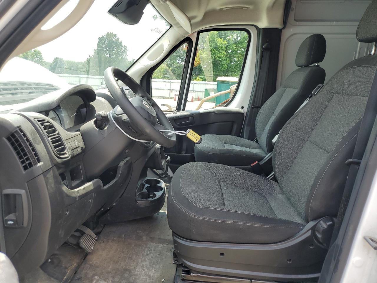 RAM PROMASTER 2500 HIGH