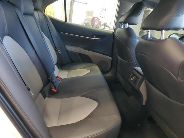 2020 TOYOTA CAMRY XLE - 4T1F11AK2LU400230