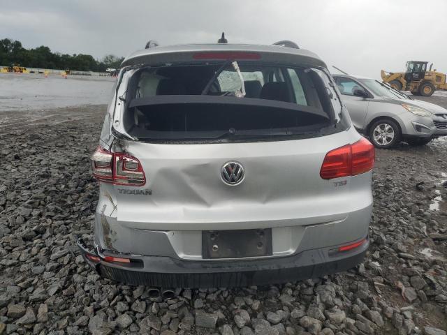 2017 VOLKSWAGEN TIGUAN S - WVGAV7AXXHK039703