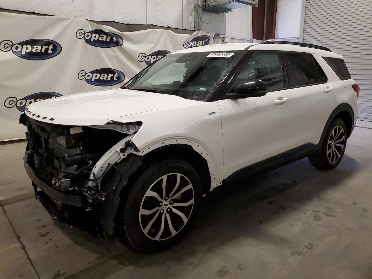 FORD EXPLORER 2025