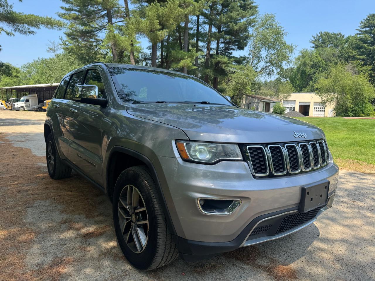 JEEP GRAND CHEROKEE LIMITED