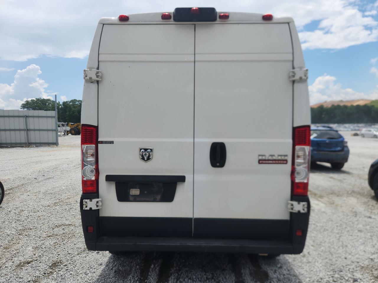 RAM PROMASTER 1500 HIGH