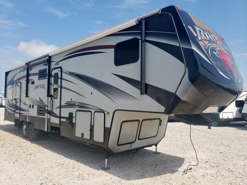 Global Auto Auctions: 2015 KEYSTONE RAPTOR M-4