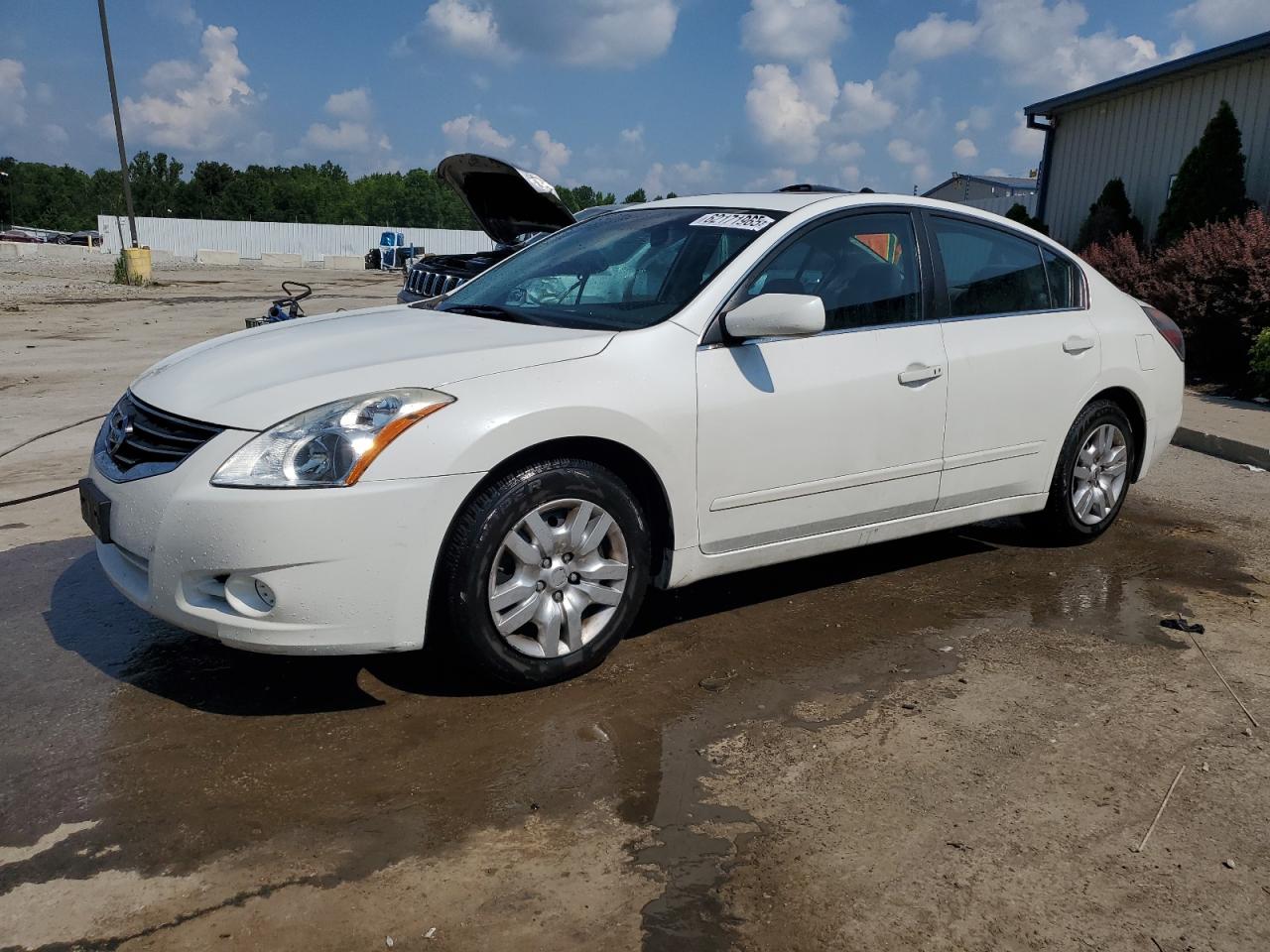 NISSAN ALTIMA BASE