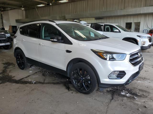 Vin: 1fmcu9j90hud57021, lot: 60979105, ford escape titanium 20174