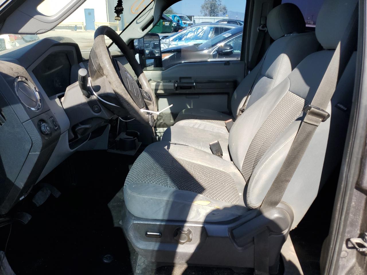 FORD F-250 SUPER DUTY