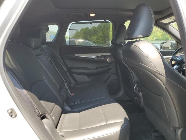 2019 INFINITI QX50 ESSEN 3PCAJ5M3XKF125501