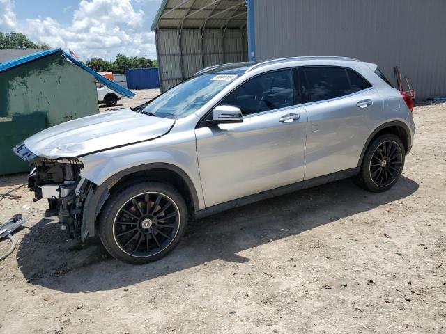 MERCEDES-BENZ GLA 250 4M