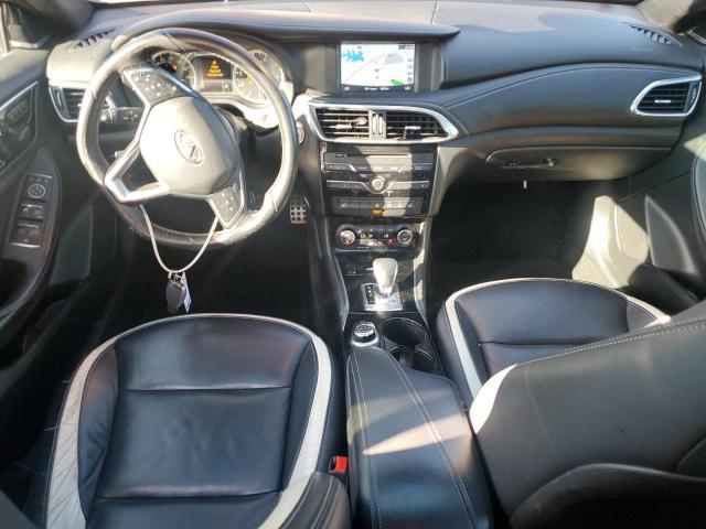 2018 INFINITI QX30 BASE SJKCH5CP2JA043601