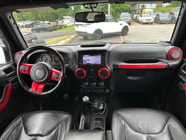 2015 JEEP WRANGLER U 1C4BJWFG2FL541572