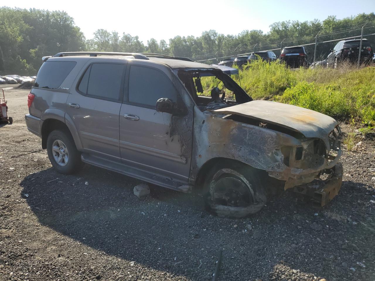 Lot #3311579764 2002 TOYOTA SEQUOIA LI