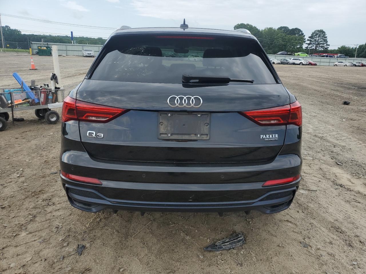 AUDI Q3 PRESTIGE S-LINE