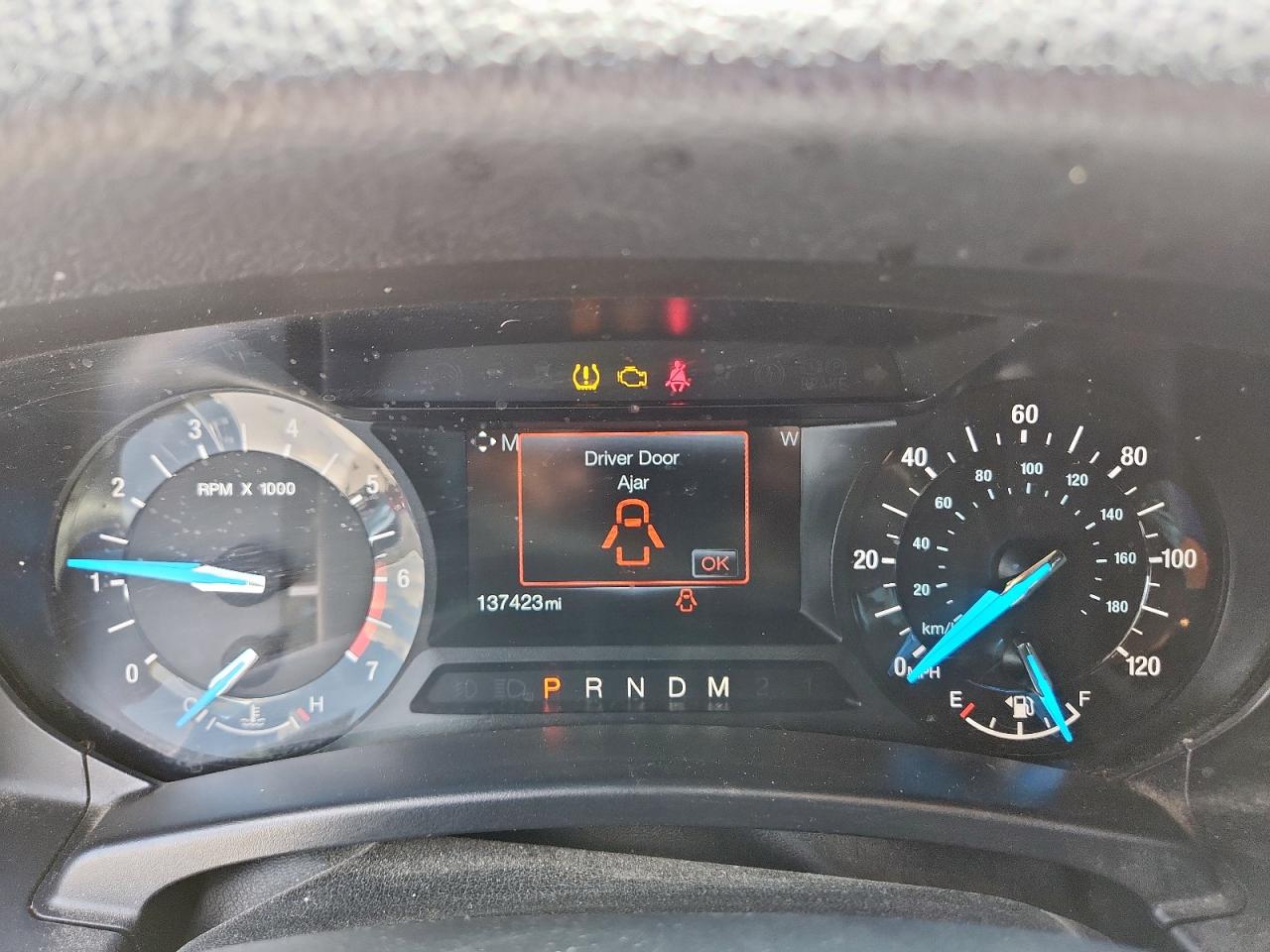 FORD EXPEDITION EL XLT