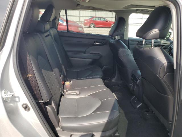 2022 TOYOTA HIGHLANDER - 5TDGZRBH6NS201739