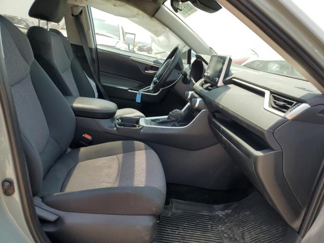 2019 TOYOTA RAV4 XLE 2T3P1RFV3KW061098