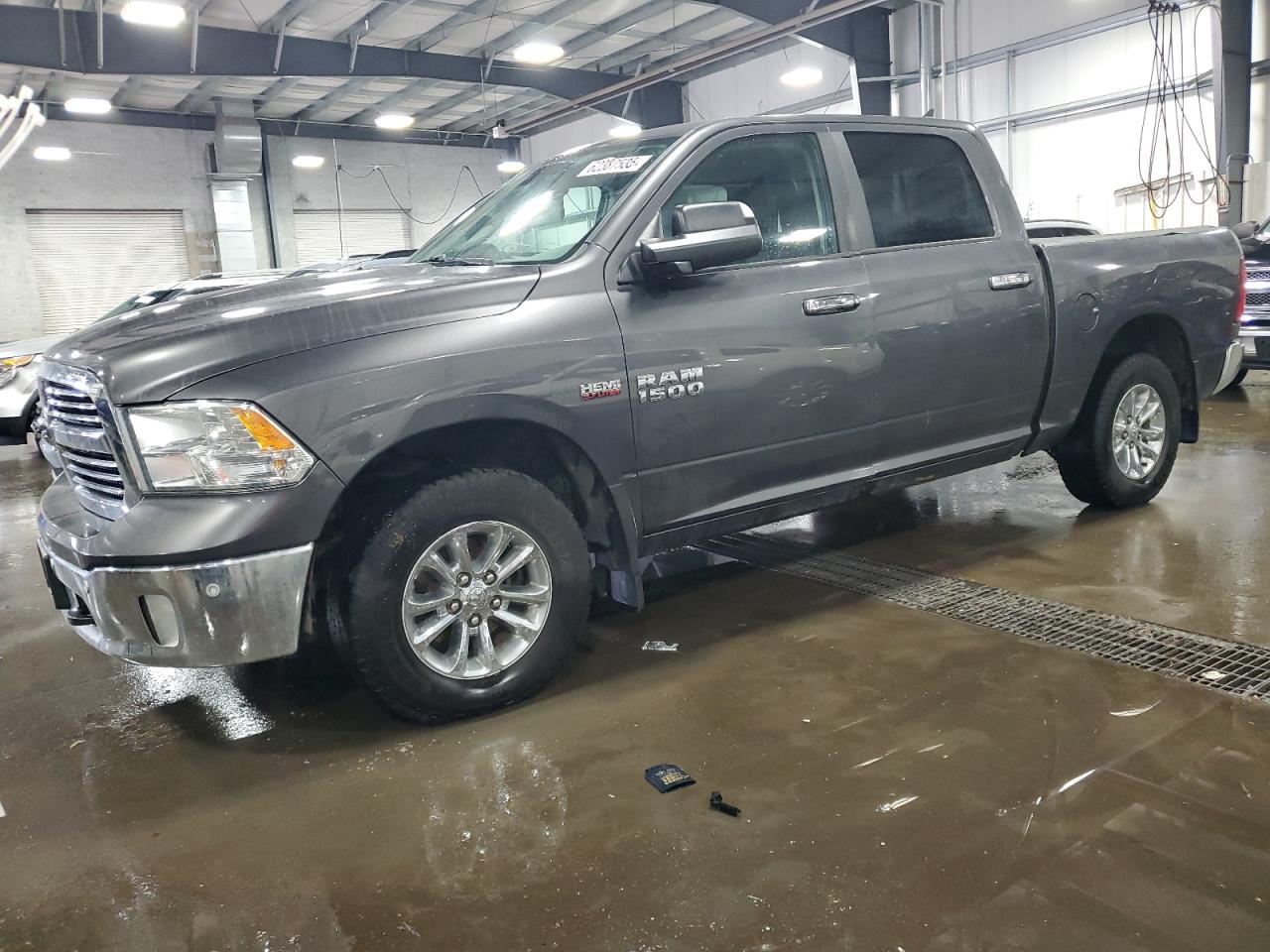 RAM 1500 SLT