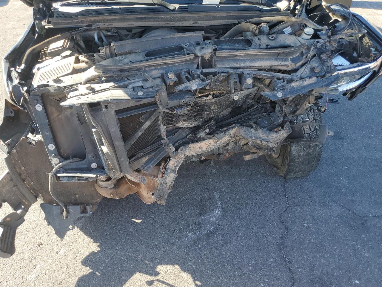 CHEVROLET SUBURBAN K1500 LT