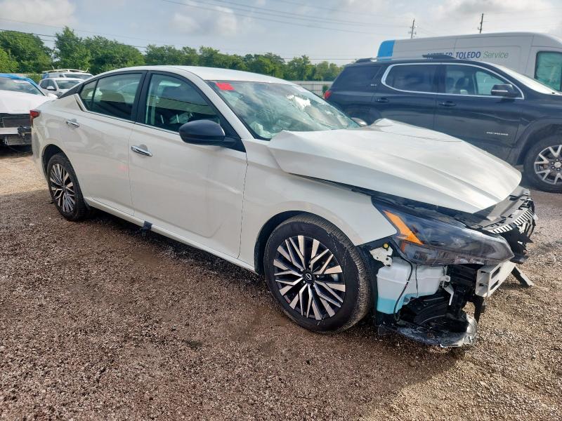 Vin: 1n4bl4dv6sn372211, lot: 60165505, nissan altima sv 20254