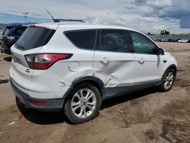 Vin: 1fmcu9gd4huc39419, lot: 62333615, ford escape se 20173