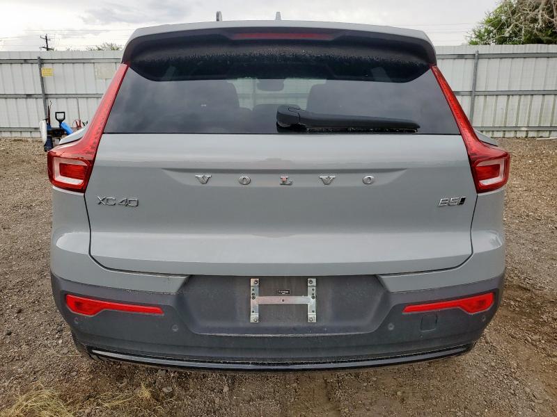 2024 VOLVO XC40 PLUS YV4L12UL4R2323086