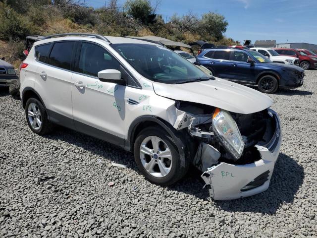 Vin: 1fmcu9g9xfub98383, lot: 61967605, ford escape se 20154