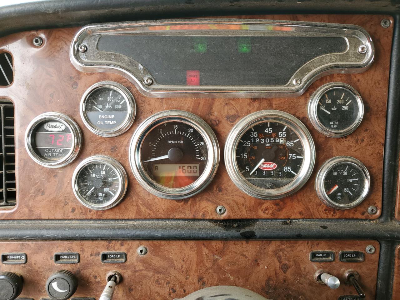 Lot #3276640571 2004 PETERBILT 379