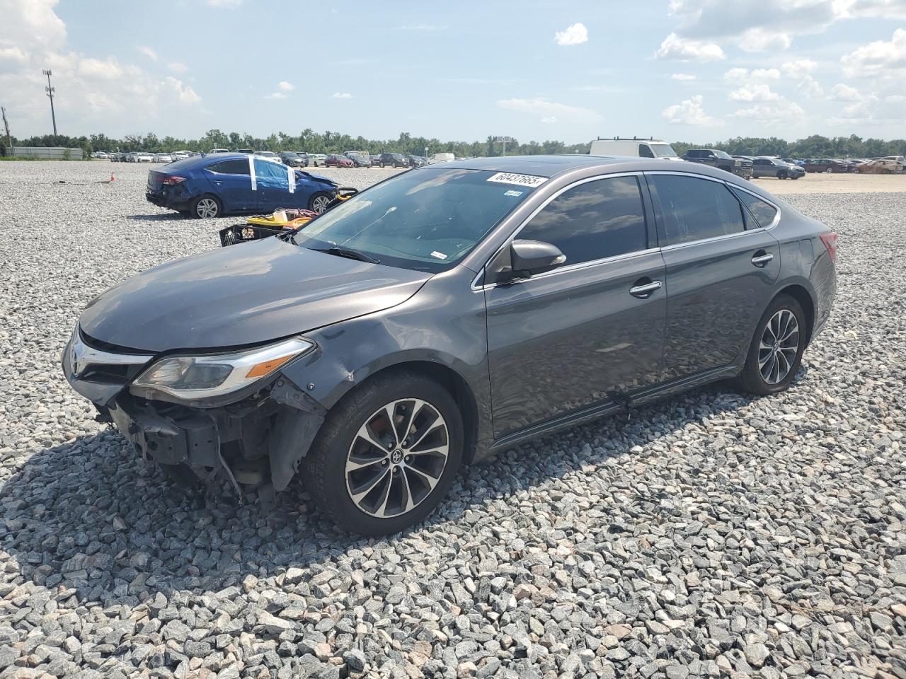 TOYOTA AVALON XLE