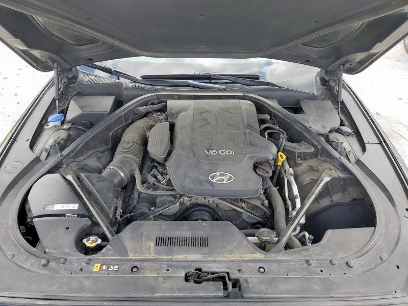 2015 HYUNDAI GENESIS 3. KMHGN4JE4FU081535