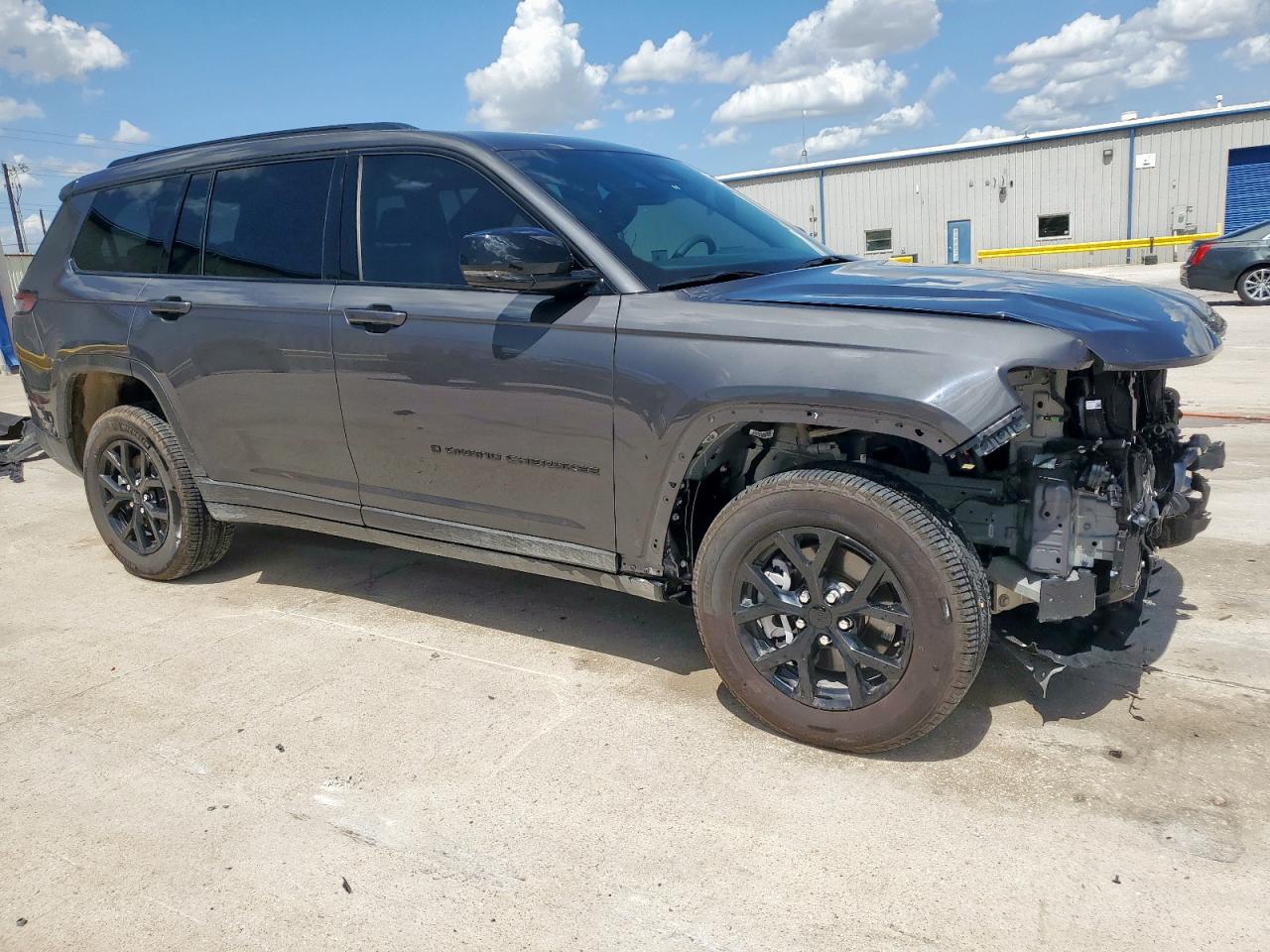 JEEP GRAND CHEROKEE L LAREDO