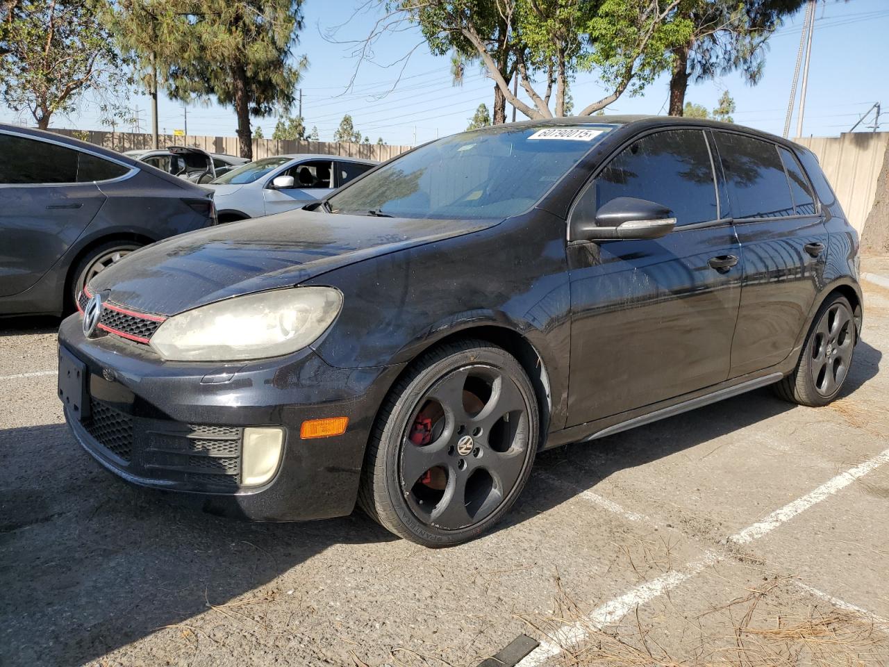 VOLKSWAGEN GOLF GTI