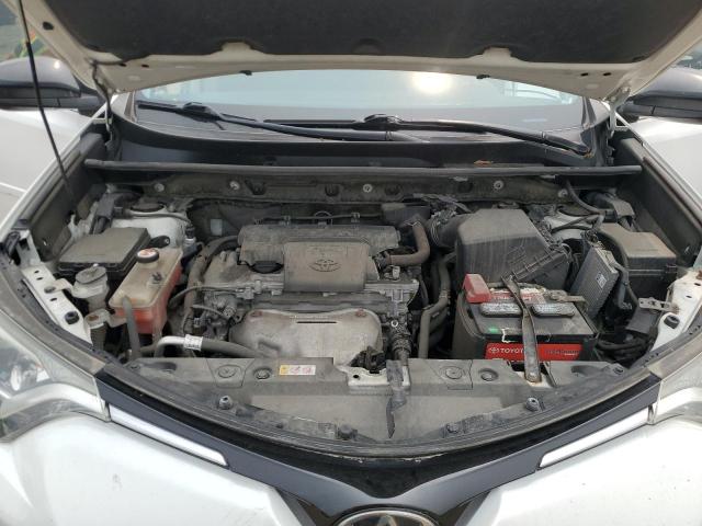 2018 TOYOTA RAV4 LE - JTMBFREV2JJ249752