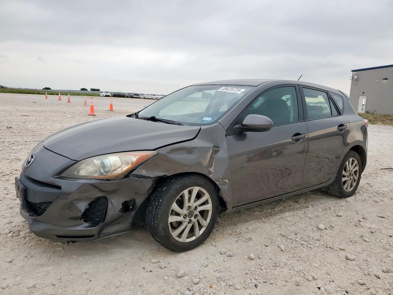 MAZDA 3 I
