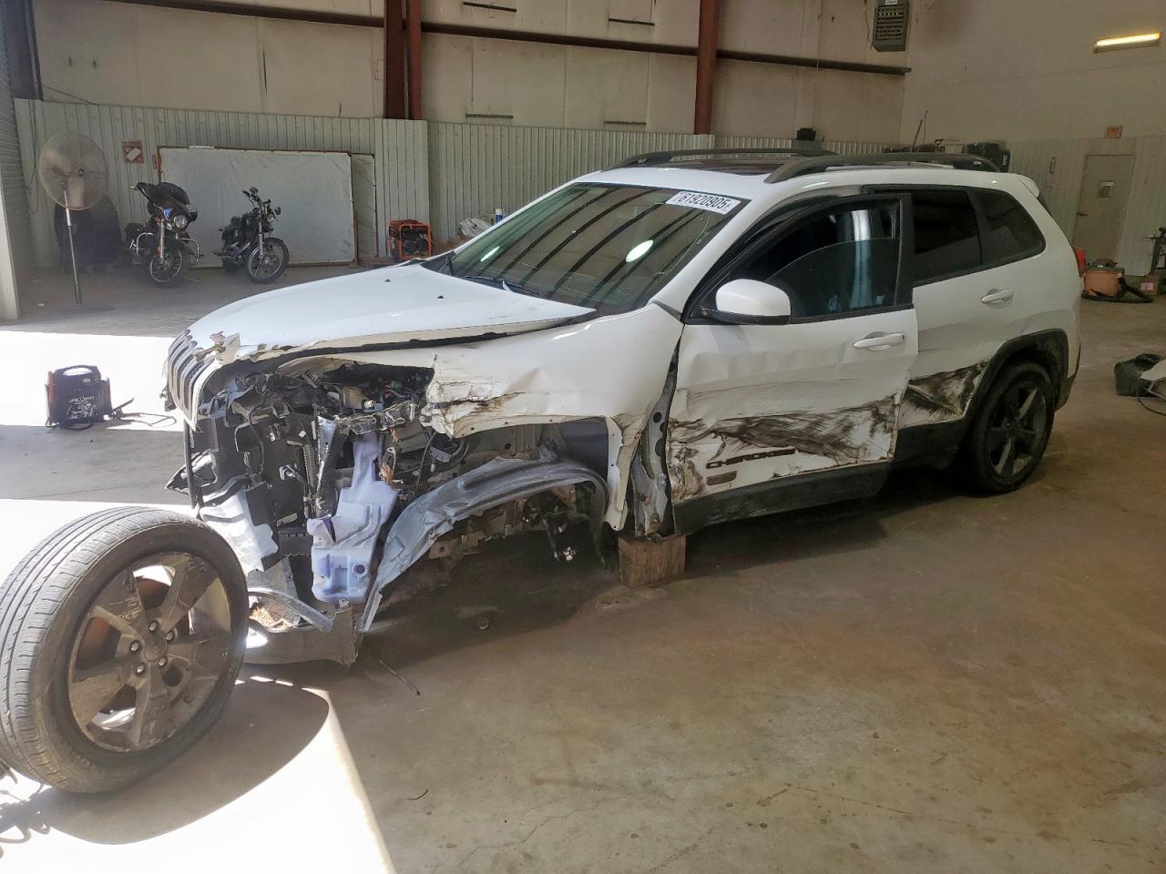 JEEP GRAND CHEROKEE LATITUDE