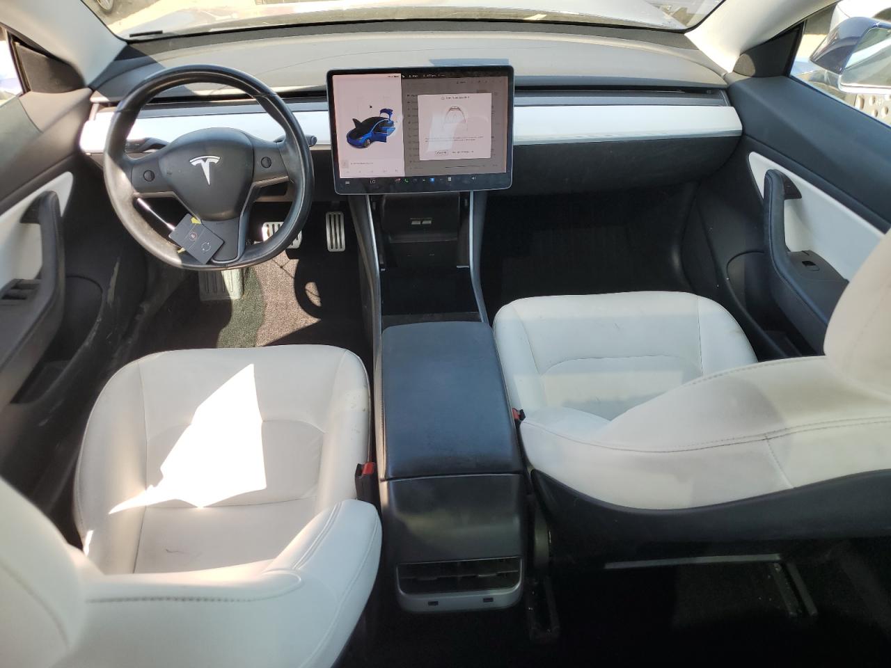 Tesla Model 3 2018