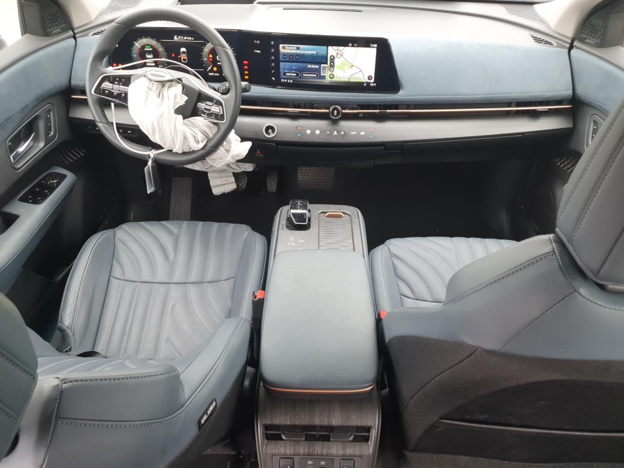 NISSAN ARIYA PLATINUM +