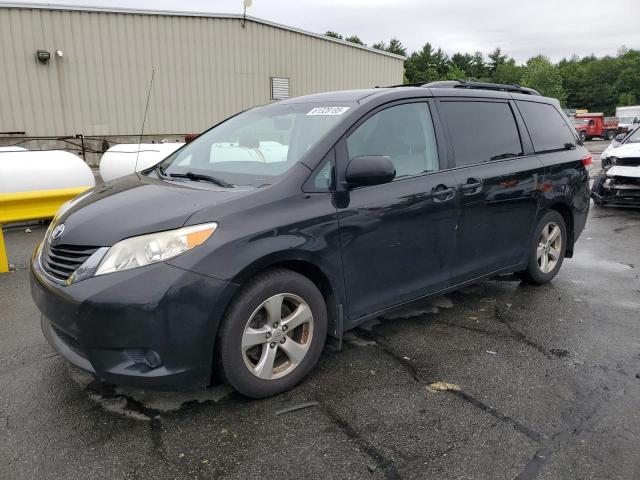 TOYOTA SIENNA LE