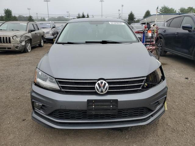 2018 VOLKSWAGEN JETTA SE - 3VWDB7AJ9JM206876