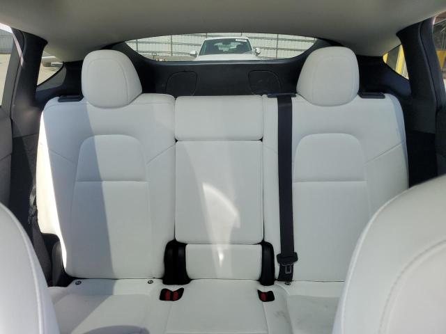2024 TESLA MODEL Y 7SAYGDEEXRF065160