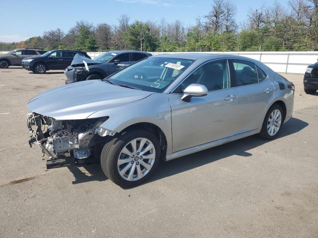 Vin: 4t1c11ak3lu892883, lot: 61868985, toyota camry le 2020 img_1