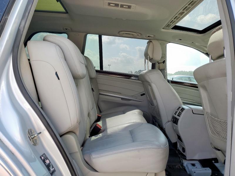 2012 MERCEDES-BENZ GL 550 4MA - 4JGBF8GE0CA765632