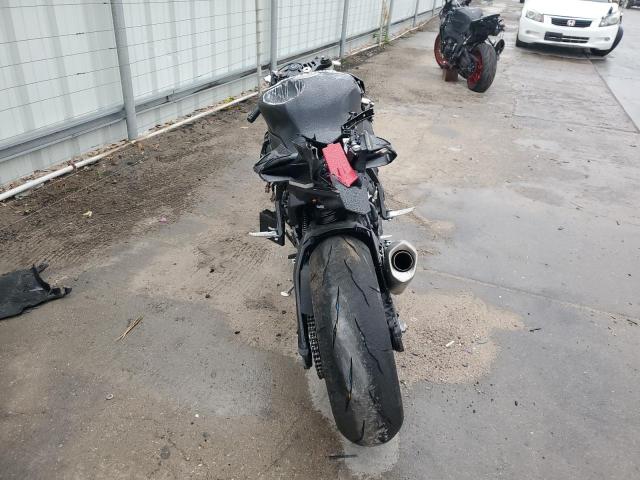 2025 YAMAHA YZF1000 JYARNA7EXSA000614