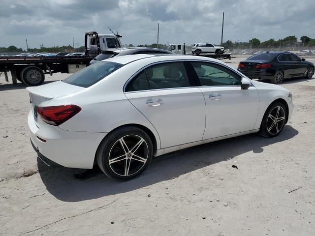 Vin: wdd3g4eb6kw022018, lot: 60077085, mercedes-benz a-class 220 20193